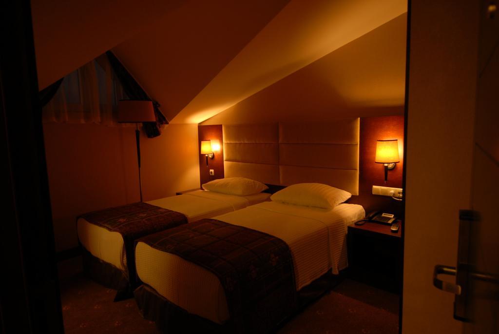 Cetin Hotel Kesan Rum bild
